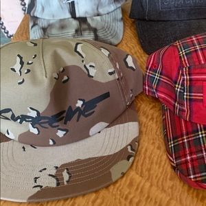 Supreme Futura Logo 5- Panel Chocolate chip Camo